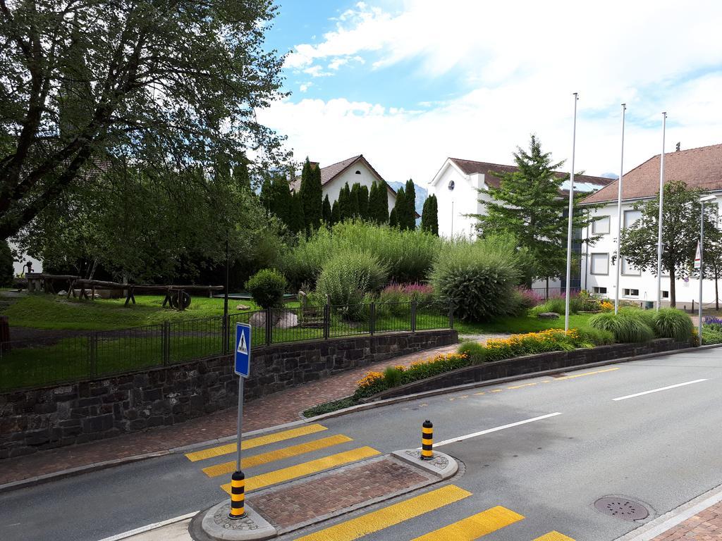 Bed And Breakfast Krone Schellenberg Dış mekan fotoğraf